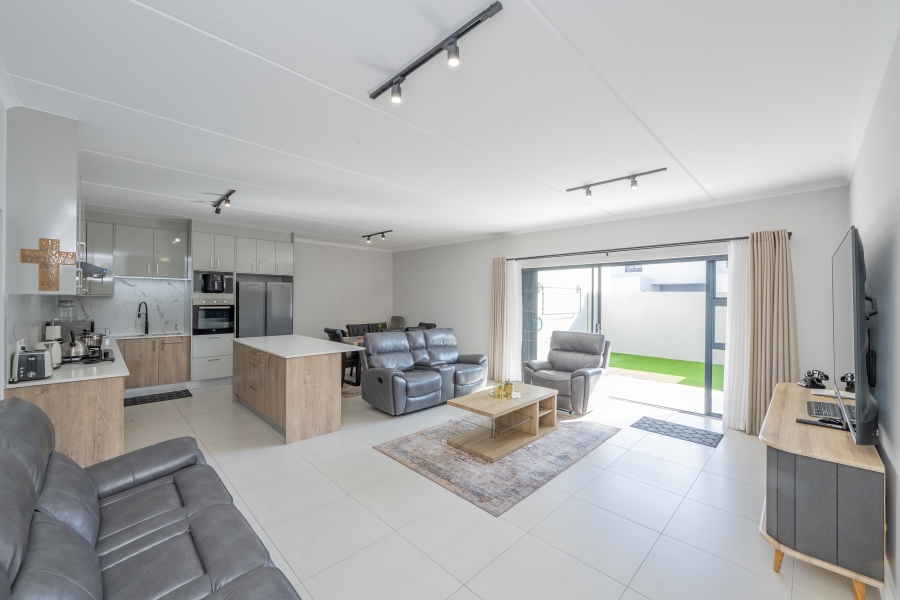 3 Bedroom Property for Sale in Sandown Western Cape